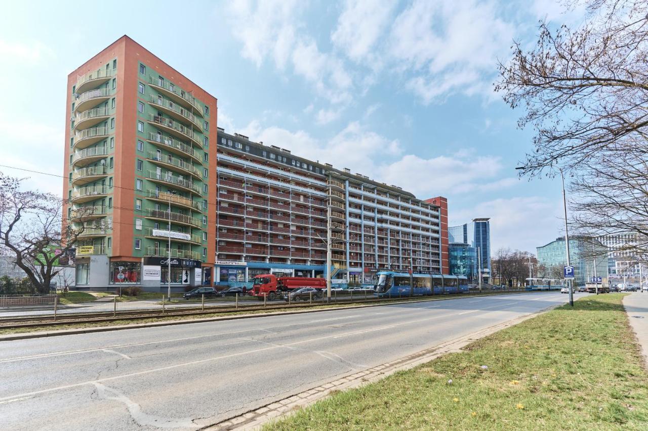 Apartments Wroclaw Legnicka By Noclegi Renters Экстерьер фото
