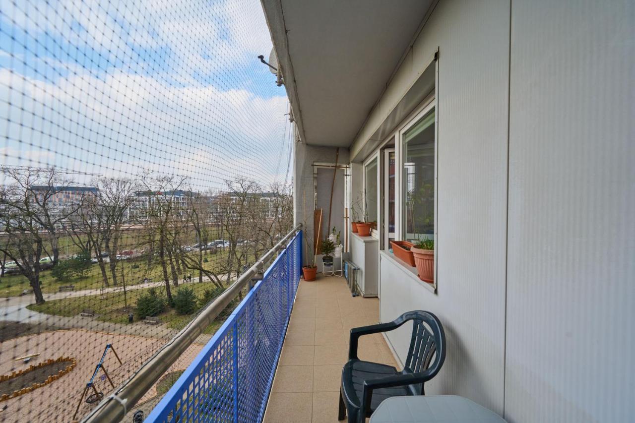Apartments Wroclaw Legnicka By Noclegi Renters Экстерьер фото